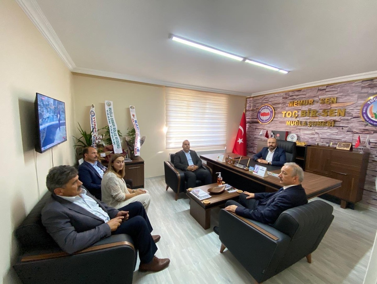AK Parti heyetinden Köseoğlu'na ziyaret