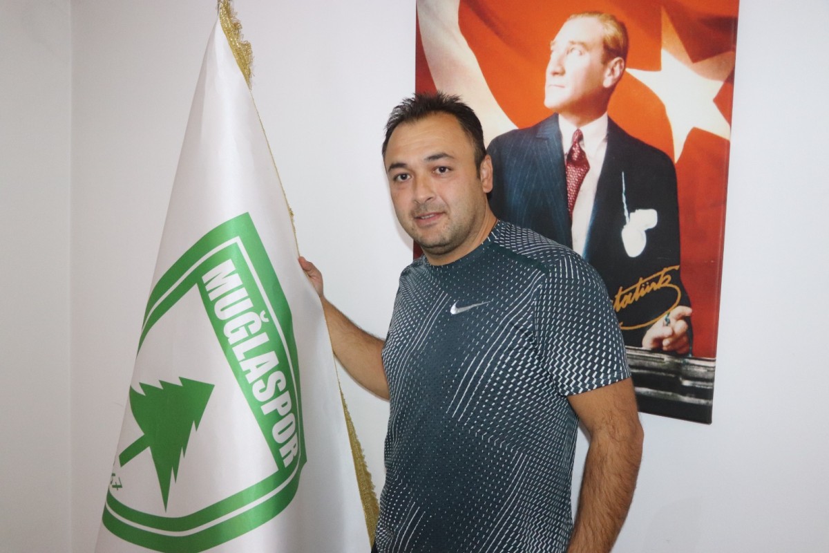 Muğlaspor'da yeni teknik direktör Egemen Urhan oldu
