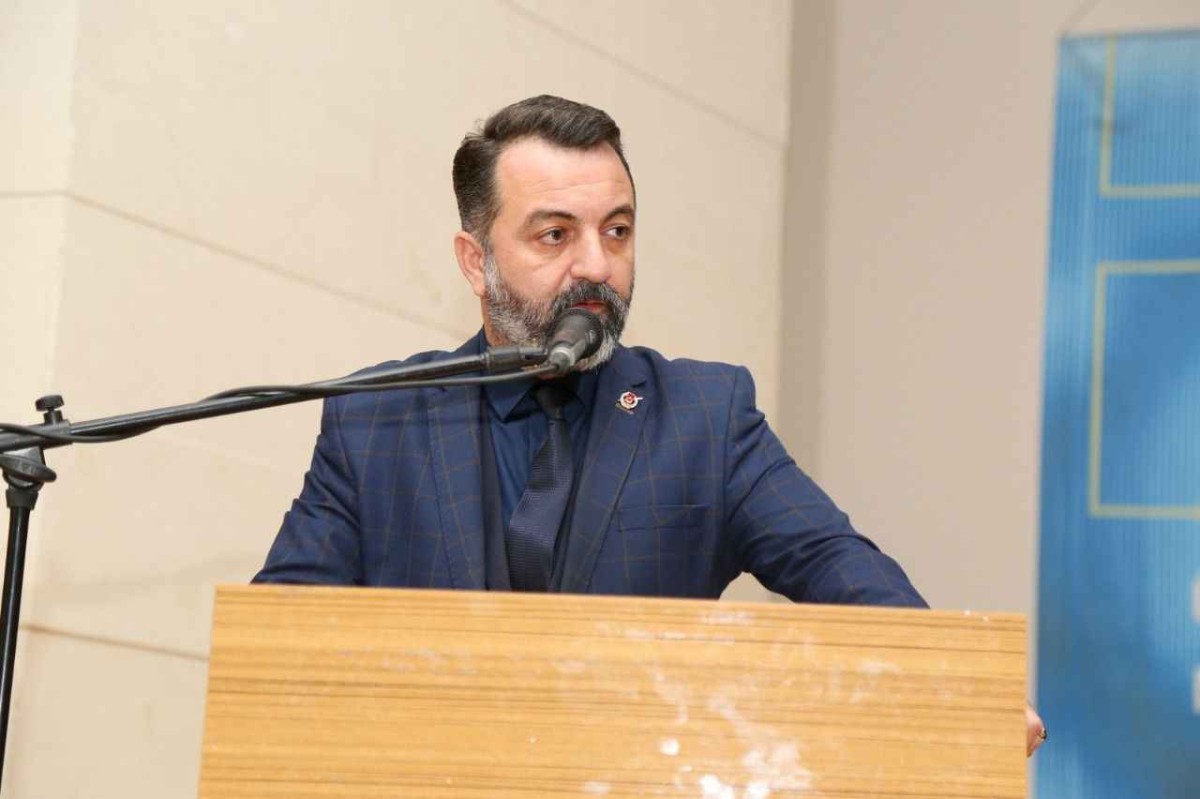 Süleyman Akbulut, 10 Ocak Çalışan Gazeteciler Günü nedeniyle yazılı bir açıklamada bulundu.