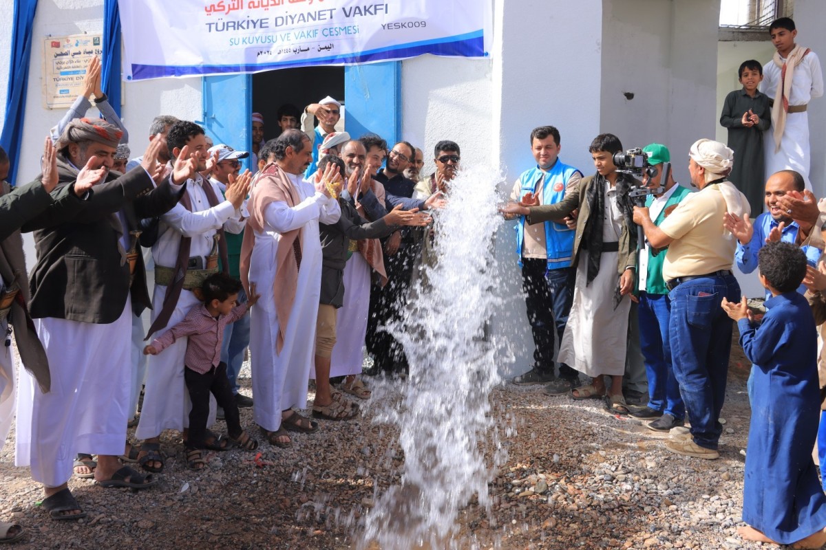 TDV’nin Yemen’de açtığı su kuyusu ve vakıf çeşmesinden 34 bin kişi istifade edecek