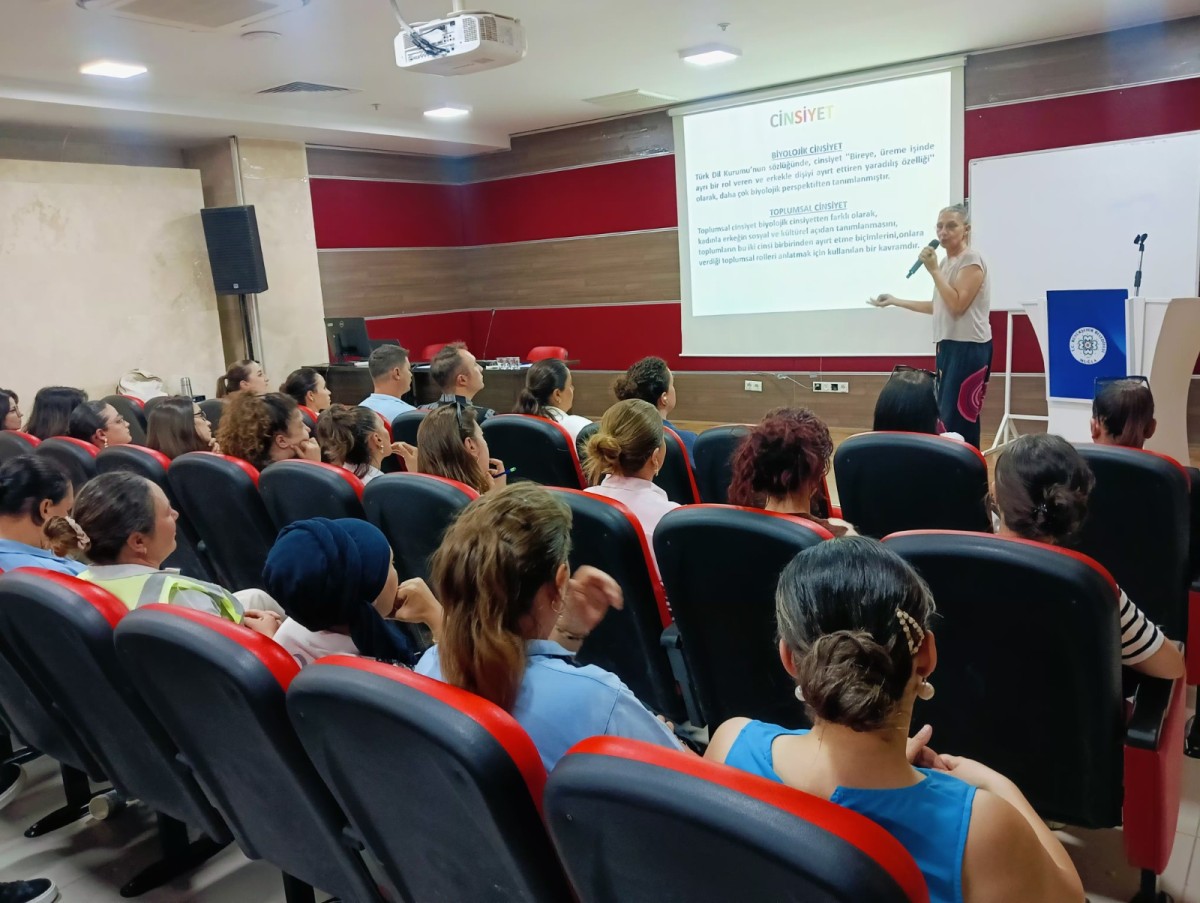 Büyükşehir Personeline Toplumsal Cinsiyet Eşitliği Eğitimi