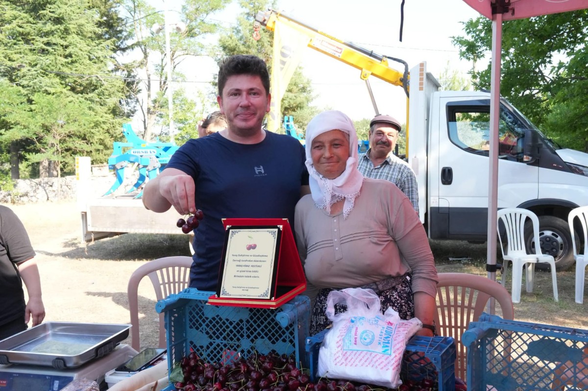 Yaraş Kiraz Festivali Renkli Görüntülerle Tamamlandı