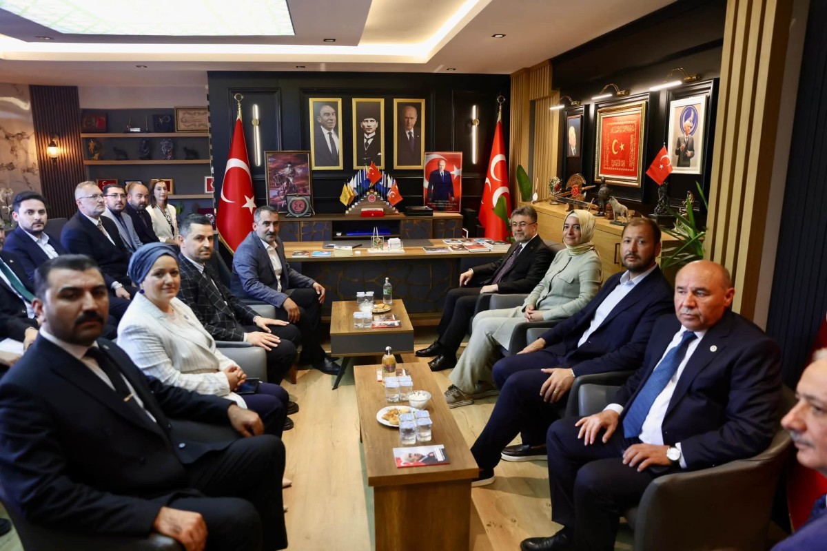 Tarım ve Orman Bakanı İbrahim Yumaklı'dan MHP Muğla İl Başkanlığı'na Ziyaret