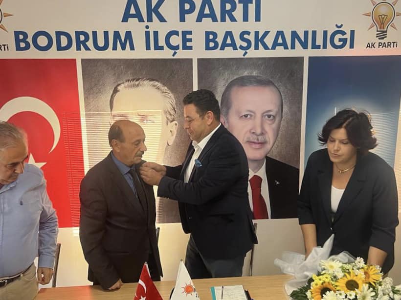 TDP İlçe Başkanı istifa edip, AK Parti’ye katıldı
