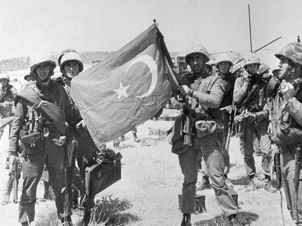 Kıbrıs Barış Harekâtı'nın 52. Yıl Dönümünde 20 Temmuz Barış ve Özgürlük Bayramı Kutlandı