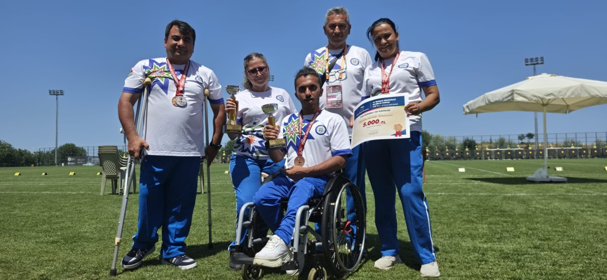 “Muğlalı Sporcular Demokrasi Kupası’nda Parladı”
