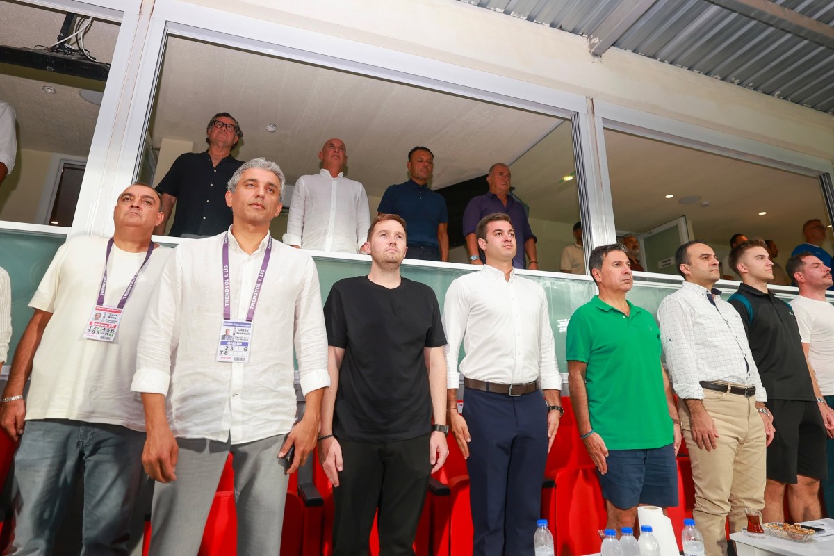 “Başkan Mandalinci ve Aras Tribünde Derbiyi Takip Etti”