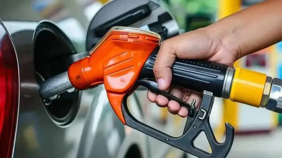 Brent Petrol Düştü, Akaryakıta İndirim Geldi